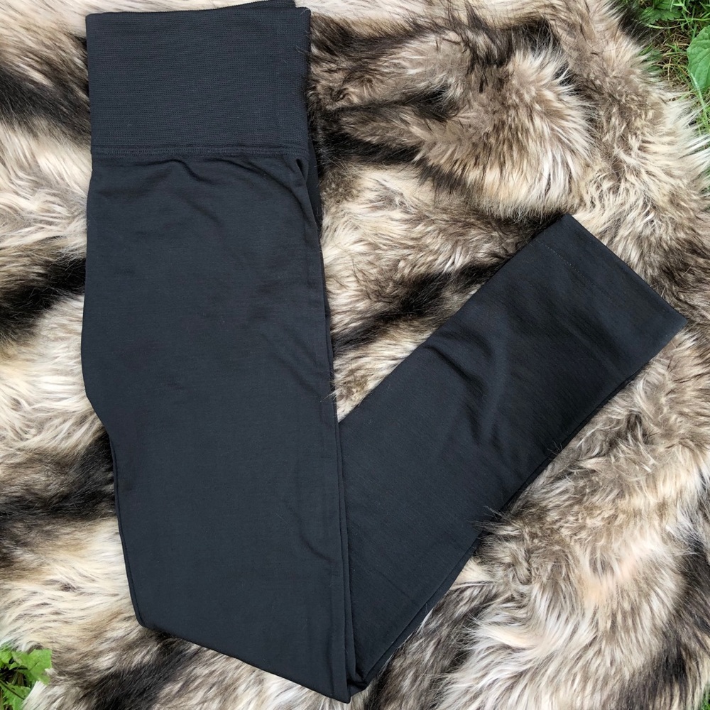 Icon Apparel Black Leggings